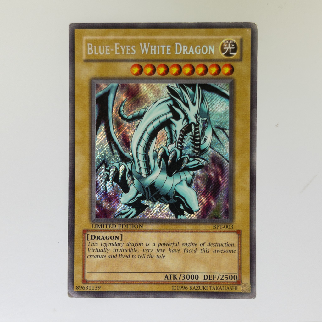 Rare Yugioh Blue Eyes White offers Dragon BPT-003 MINT