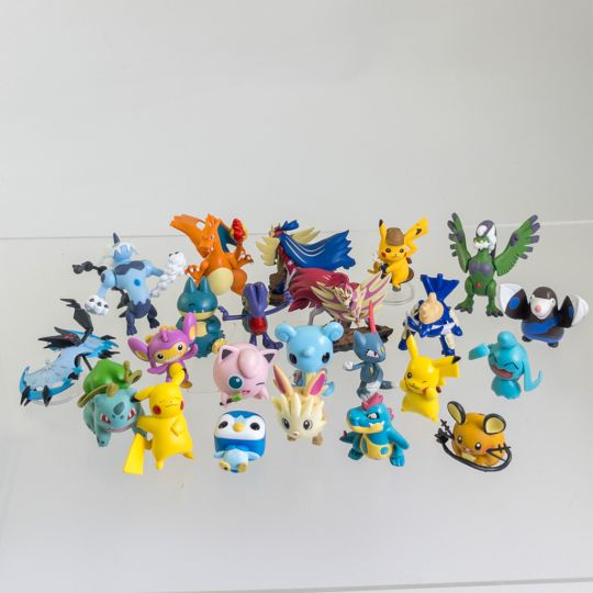 Pokemon Mini Figures buy Lot