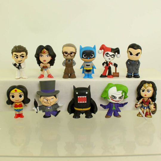 Funko Pop! Batman The Animated Series - Mini Pocket Set 4 San Valentines  Day