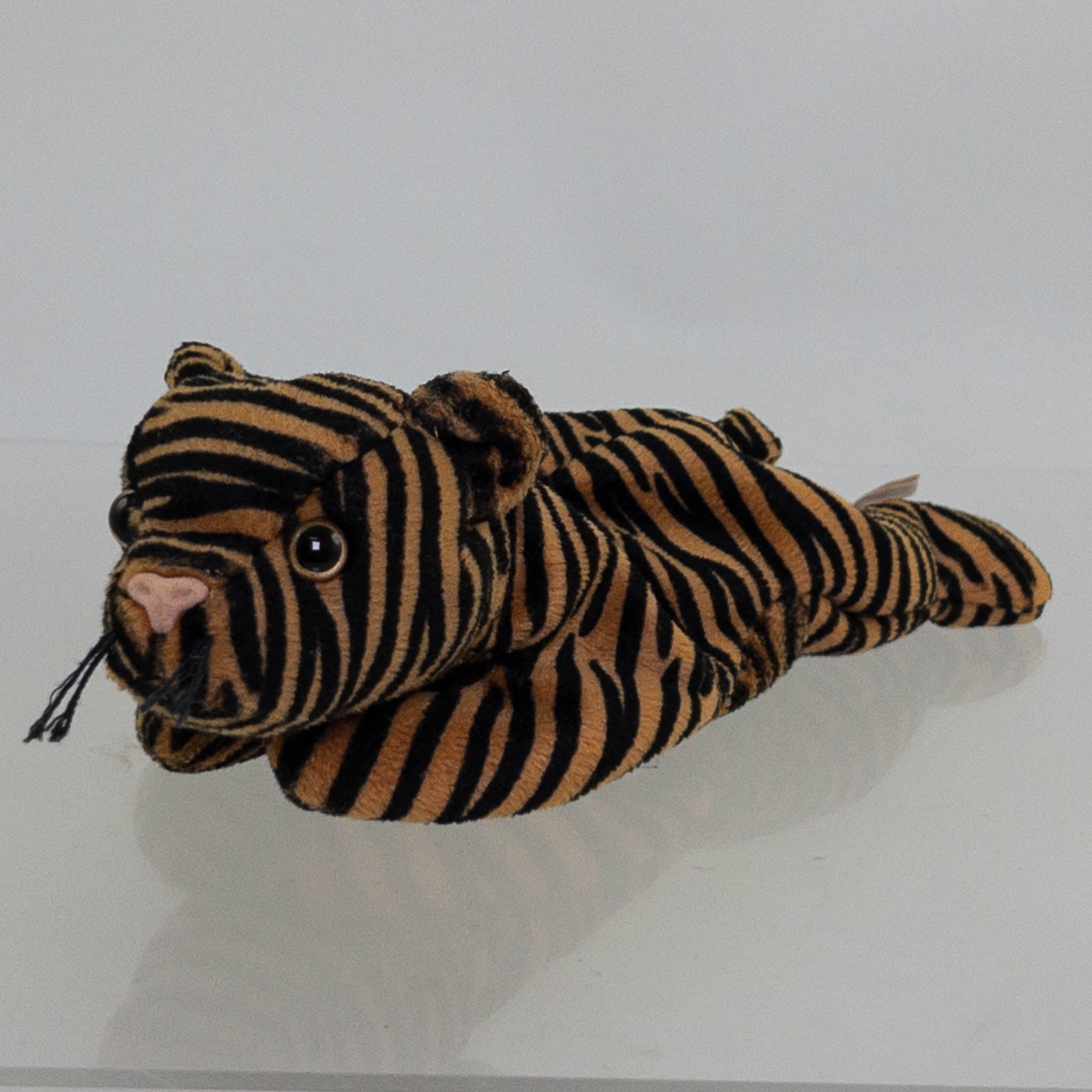 TY Beanie Baby - STRIPES the Tiger (Dark Version) (No Hang Tag - 2nd Gen Tush Tag)